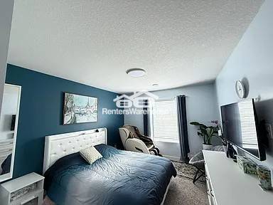 Building Photo - 14250 Cheshire Ln N