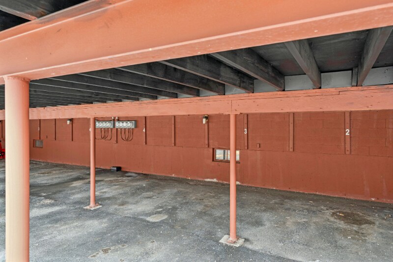 Building Photo - 110 Losson Rd