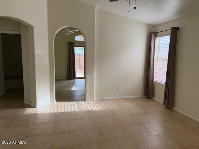 Building Photo - 603 W McRae Dr