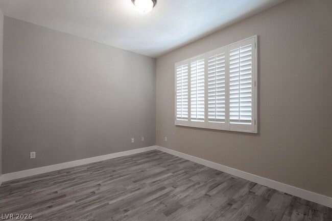 Building Photo - 9050 W Warm Springs Rd