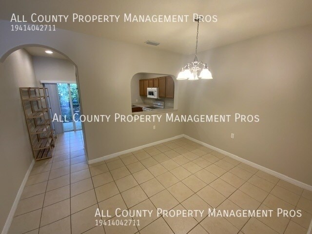 Building Photo - 12928 Tiger Eye Dr