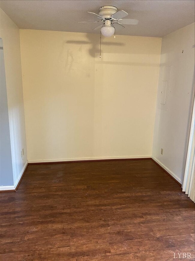 Building Photo - 112 Montview Forest Dr