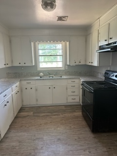 Building Photo - 1203 Beech