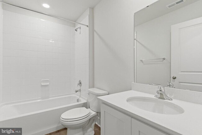 Building Photo - 5217 Water Lily Wy