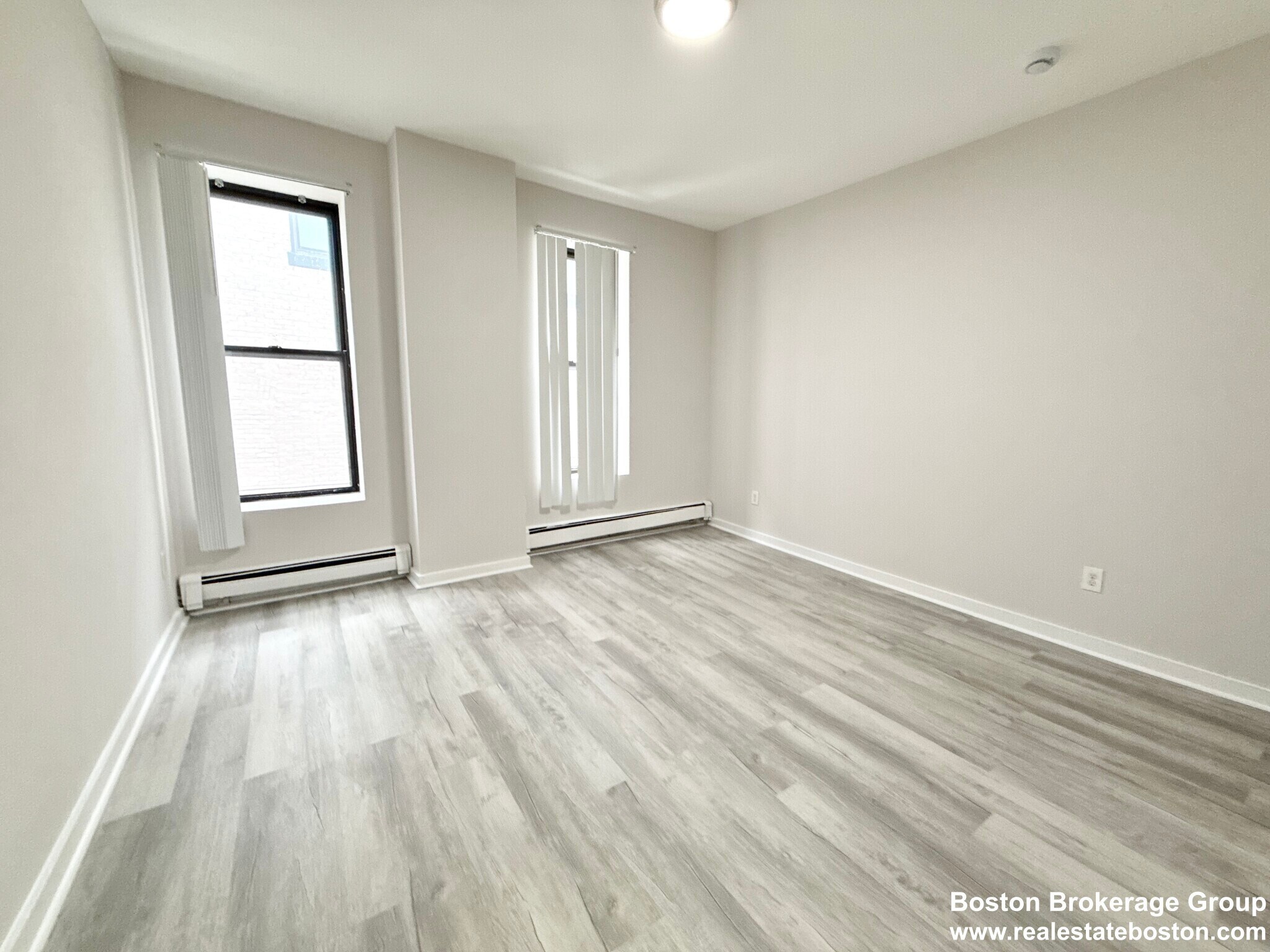 Building Photo - 9 Ruggles St