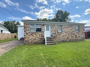 Building Photo - 110 Tisdale St