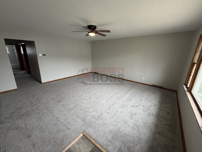 Building Photo - 4408 Elm Ave