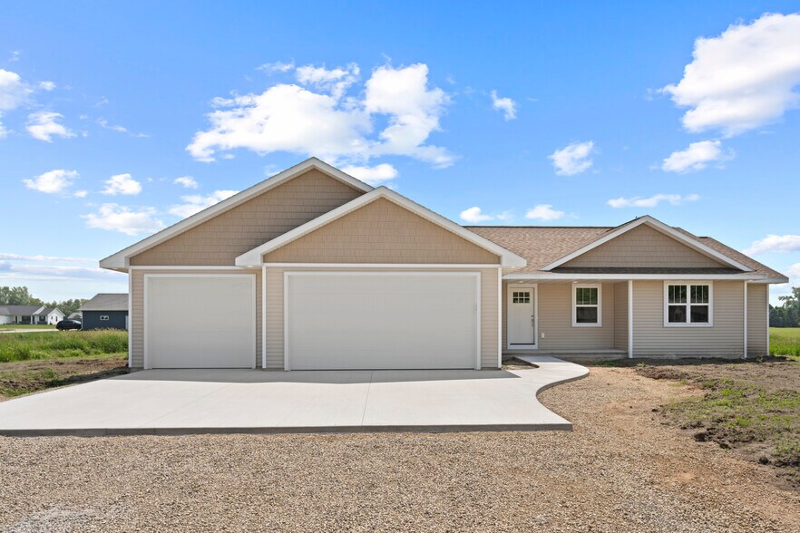 Building Photo - 5373 Pasture Ct