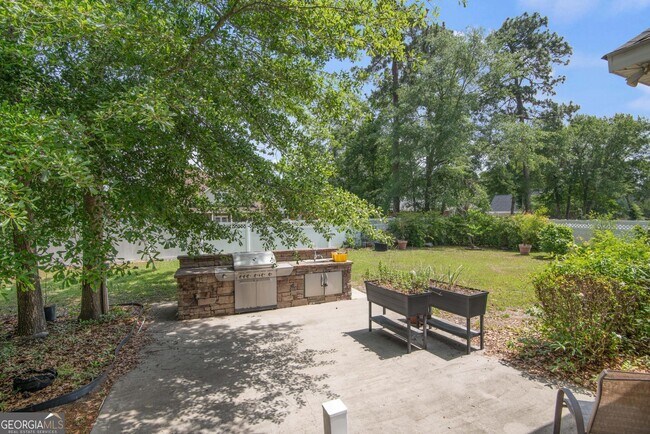 Building Photo - 409 Myrtle Crossing Ln