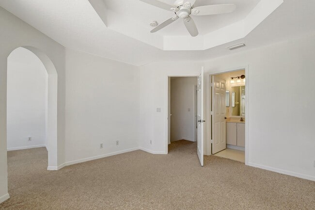 Building Photo - 4960 Southard St