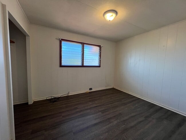 Building Photo - Charming 3-Bedroom Home with Bonus Room – ...