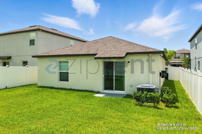 Building Photo - 10382 Blue Plume Ct