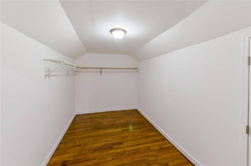 Building Photo - 331 North Ave