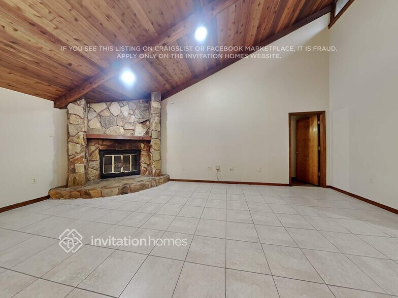 Building Photo - 3904 Butternut Ct