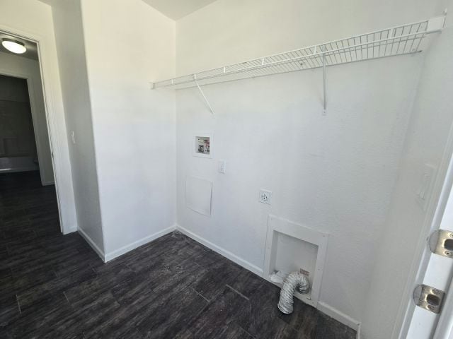 Building Photo - 6105 E Sahara Ave