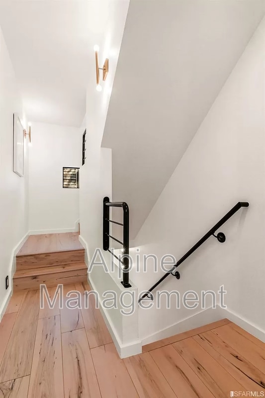 Building Photo - 443 Fulton St