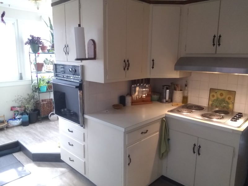 Building Photo - 167 E Longview Ave