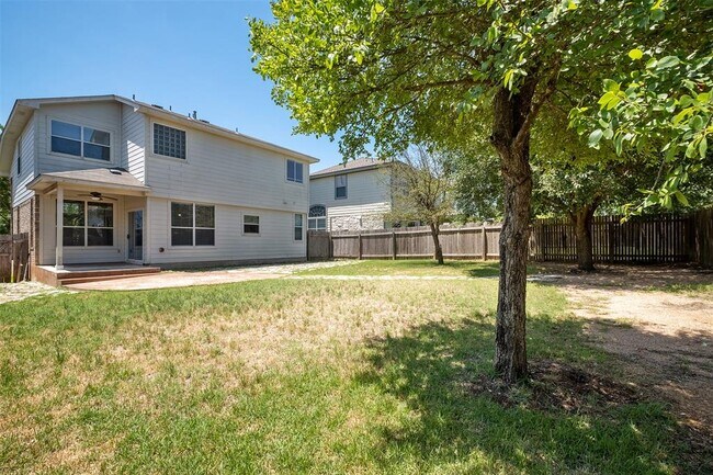 Building Photo - 11100 Los Comancheros Rd