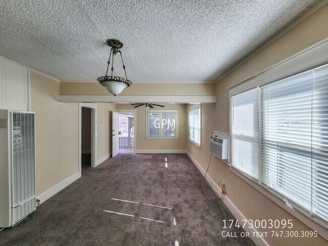 Building Photo - 383 N Wilson Ave