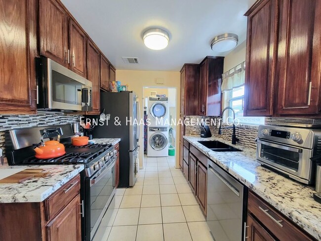 Building Photo - Beautifully Remodeled 3 Bedroom Solar Home...