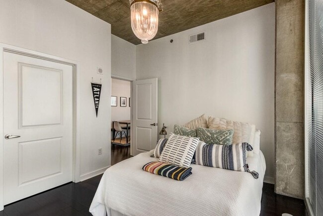 Building Photo - 855 Peachtree St NE