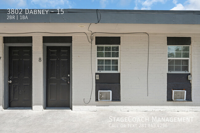 Building Photo - 3802 Dabney-15