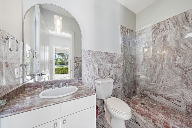 Building Photo - 10270 SW 58th St