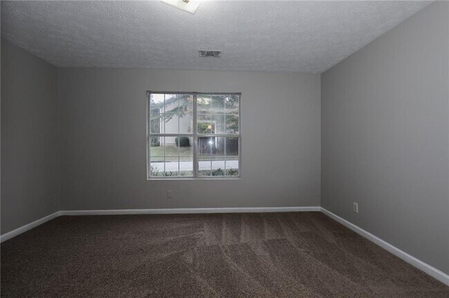 Building Photo - 742 Bridgewood Ct