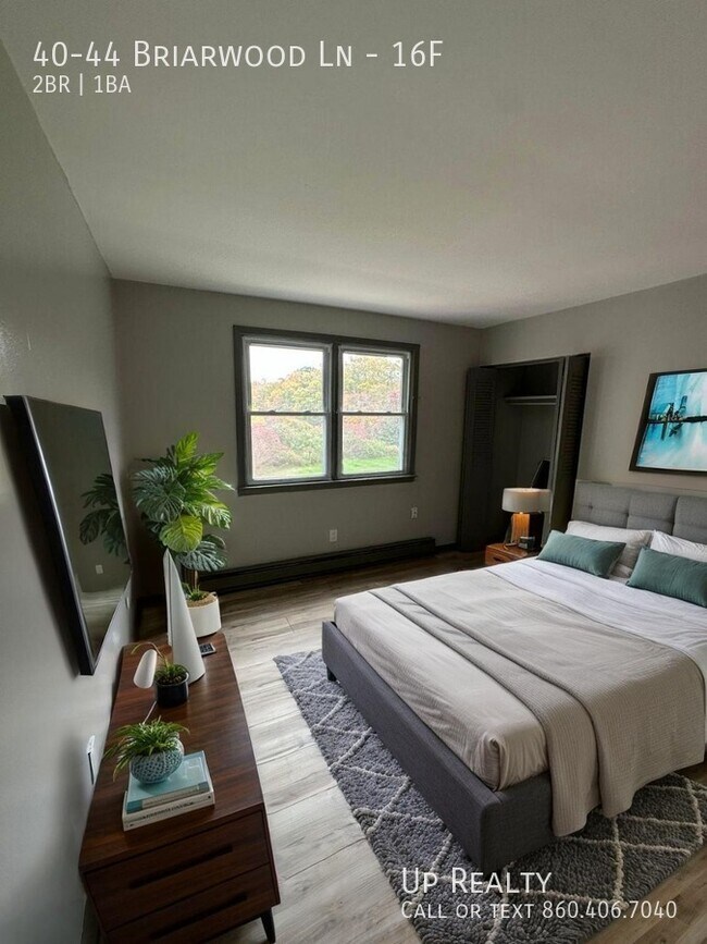 Building Photo - 40-44 Briarwood Ln-16F