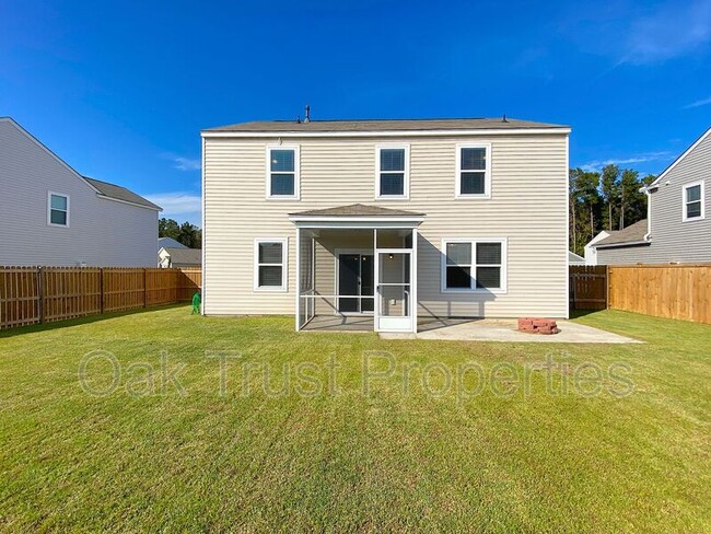 Building Photo - 215 Goshen Rd