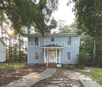 Building Photo - 113 Misty Oak Rd