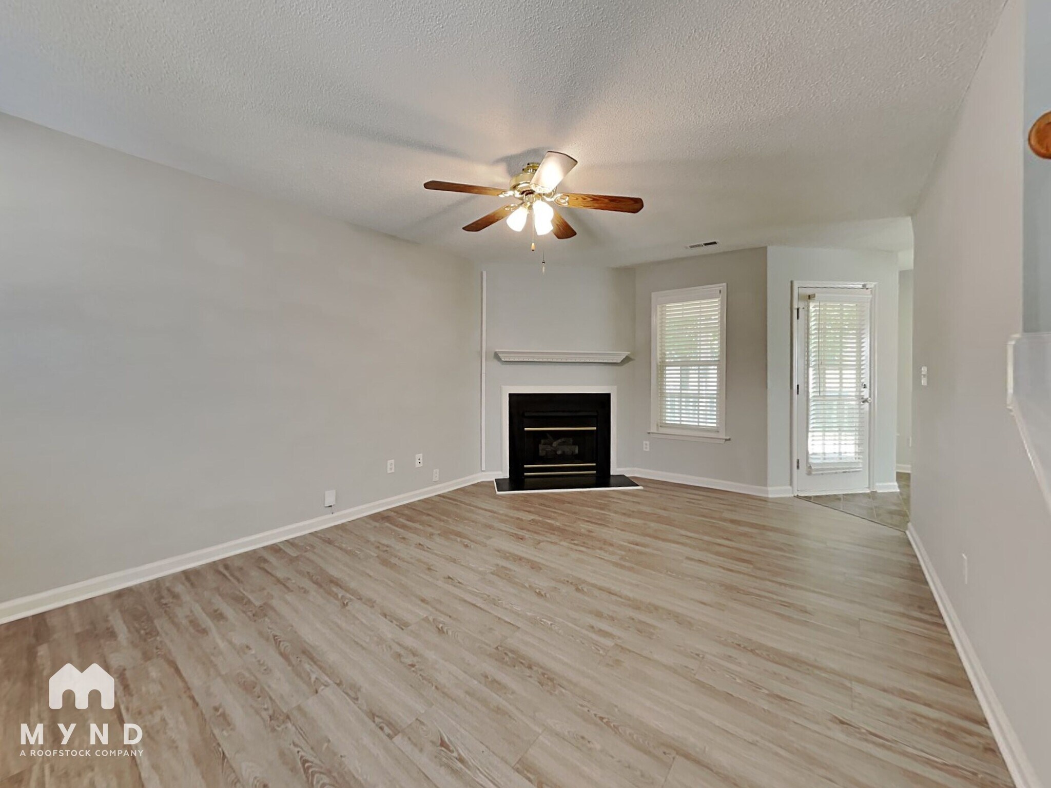 Building Photo - 1808 Crag Burn Ln