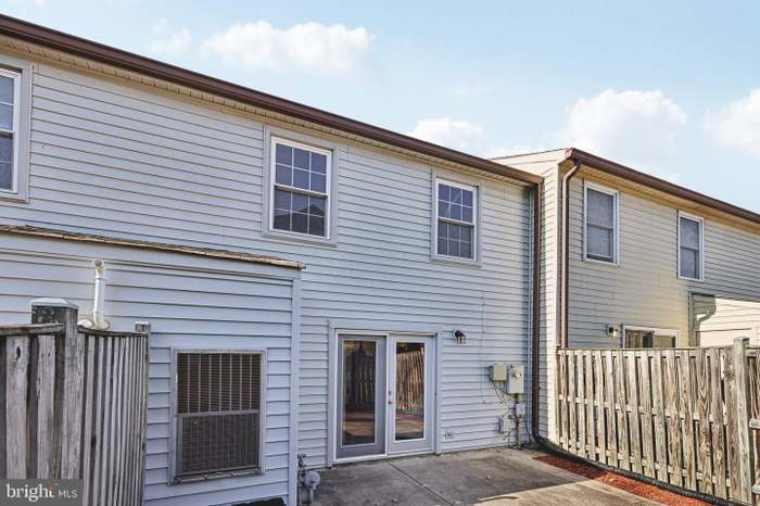 Building Photo - 5555 First Statesman Ln