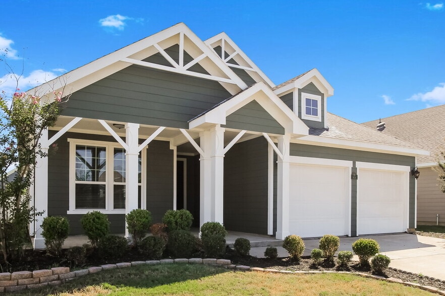 Building Photo - 9136 Benevolent Ct