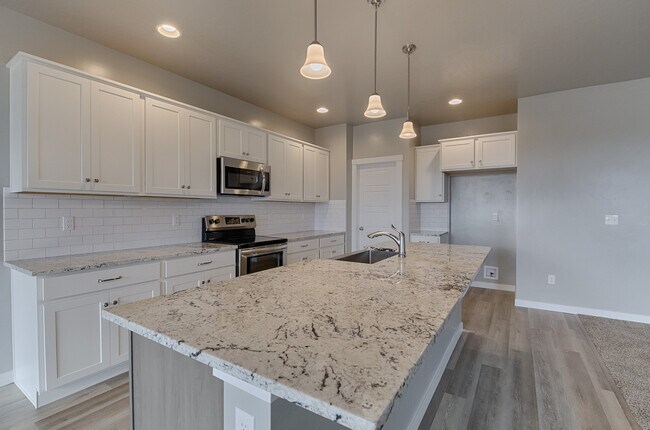 Building Photo - 4592 S Merrivale Pl