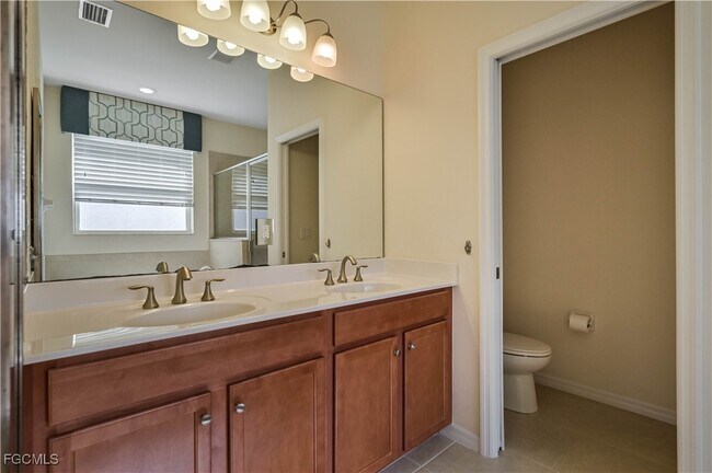 Building Photo - 3586 Bridgewell Ct