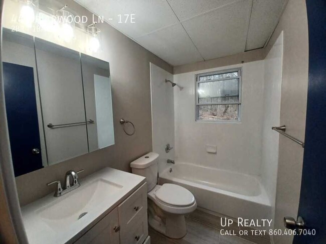Building Photo - 40-44 Briarwood Ln