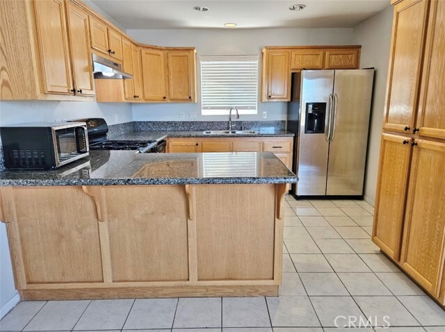 Building Photo - 74209 Cactus Dr