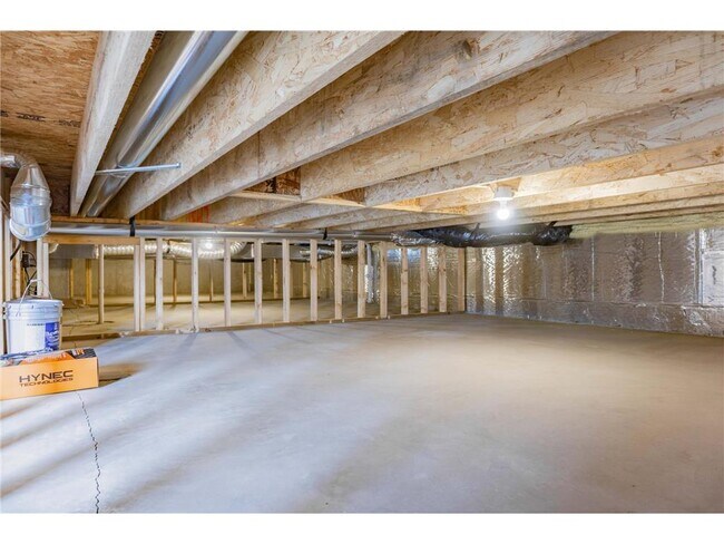 Building Photo - 1430 Nutmeg Cir