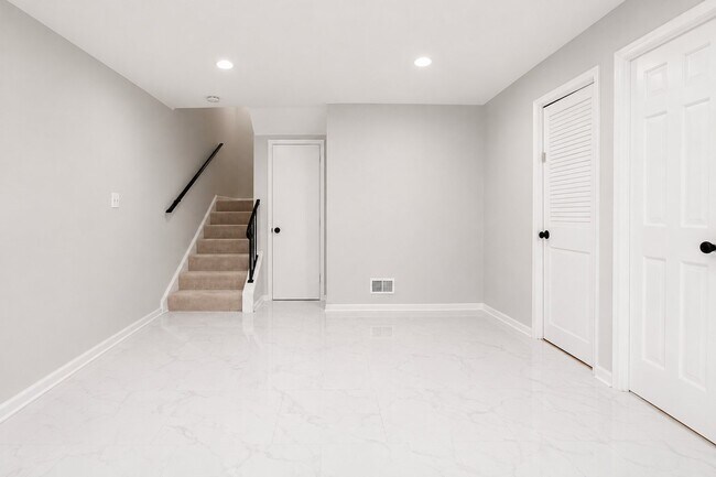 Building Photo - 14819 Smethwick Pl