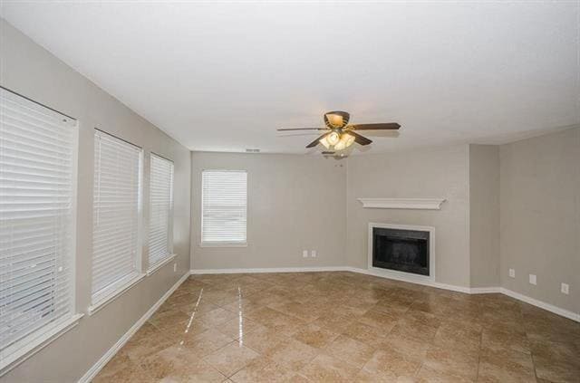 Building Photo - 2152 Royal Acres Trail