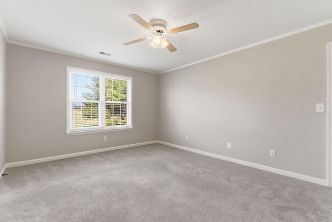 Building Photo - 1.25 ACRES IN THE GLADE! - 4 Bed, 3.5 Bath, 3250 sqft Home in Mt. Juliet (Gladeville)
