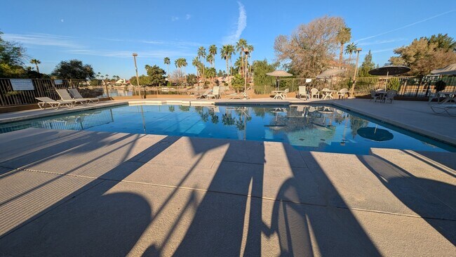 Building Photo - 2 Bedroom Home at The Springs Near E. Chandler Blvd. and S. Cooper Rd