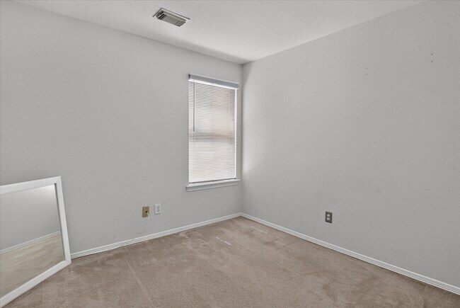 Building Photo - 16211 Whitesage Ct