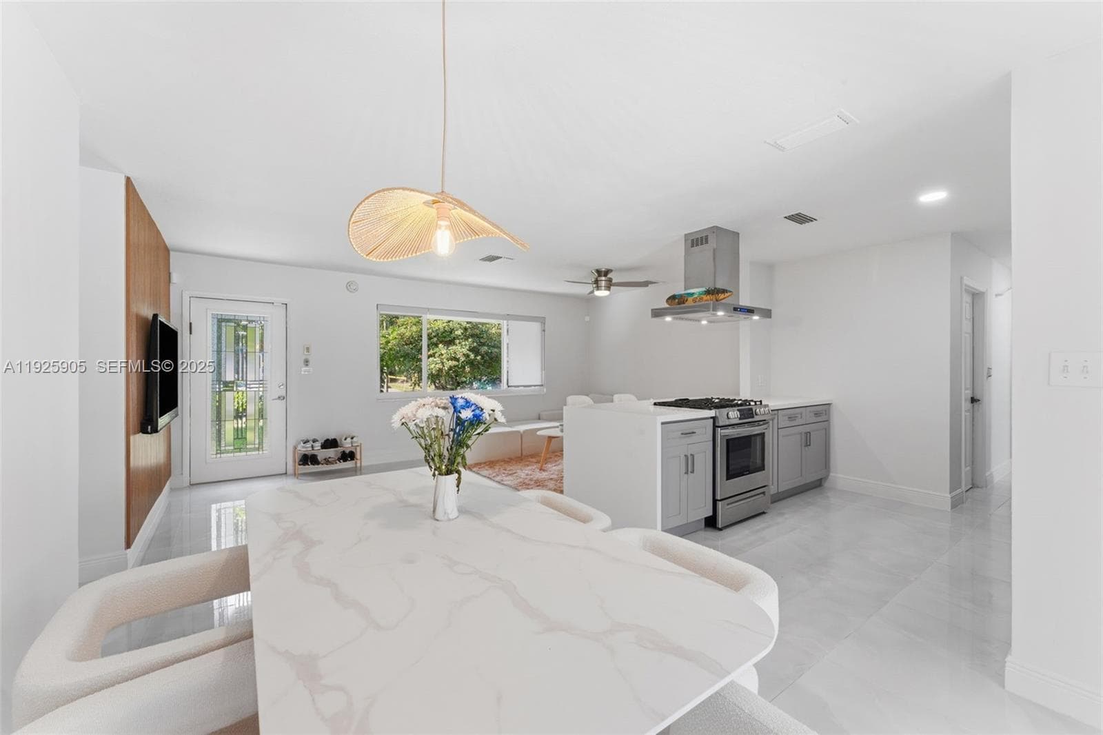 Building Photo - 251 N 71st Ave