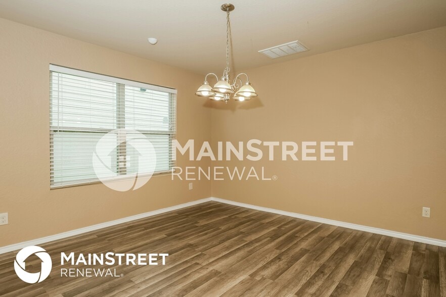 Building Photo - 3415 Dunlap Fields