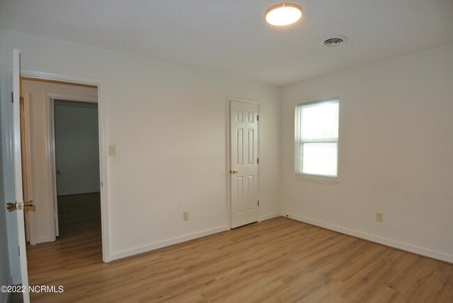 Building Photo - 1305 Stallings Pkwy