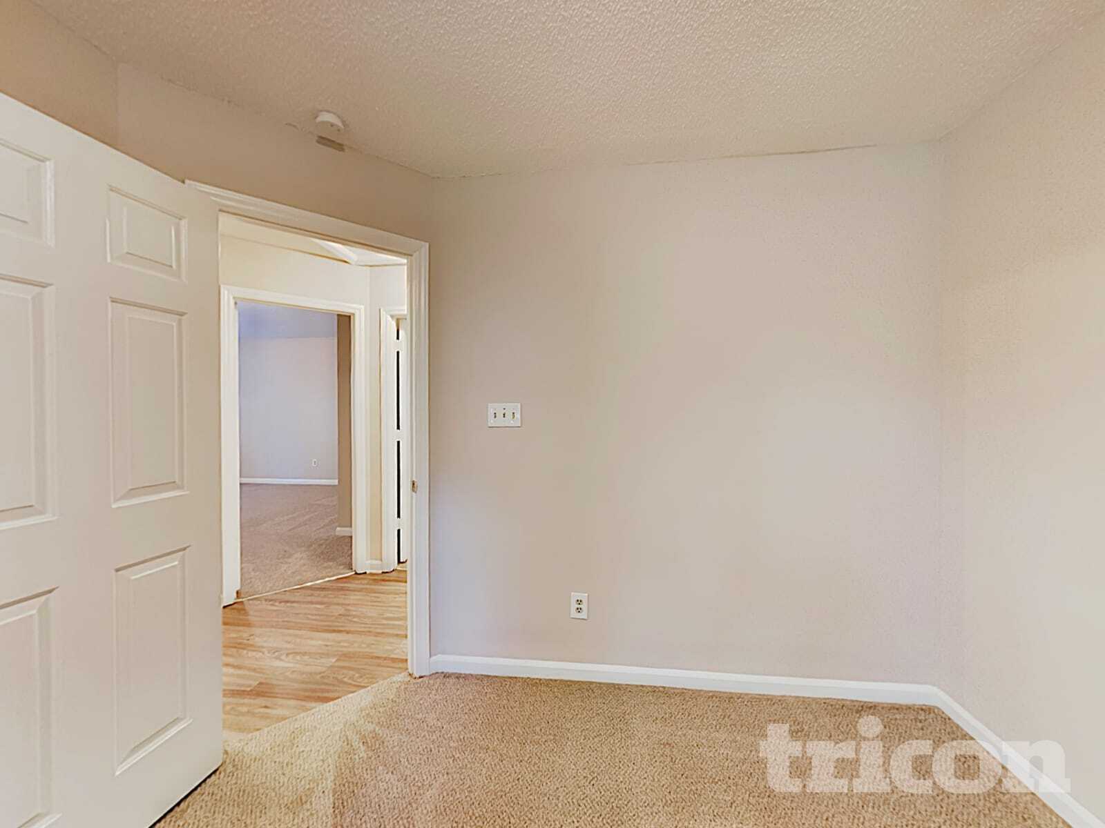 Building Photo - 5513 Southminster Ln