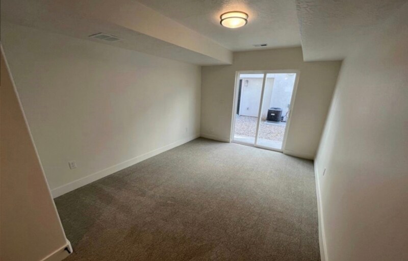 Building Photo - 383 S 650 E