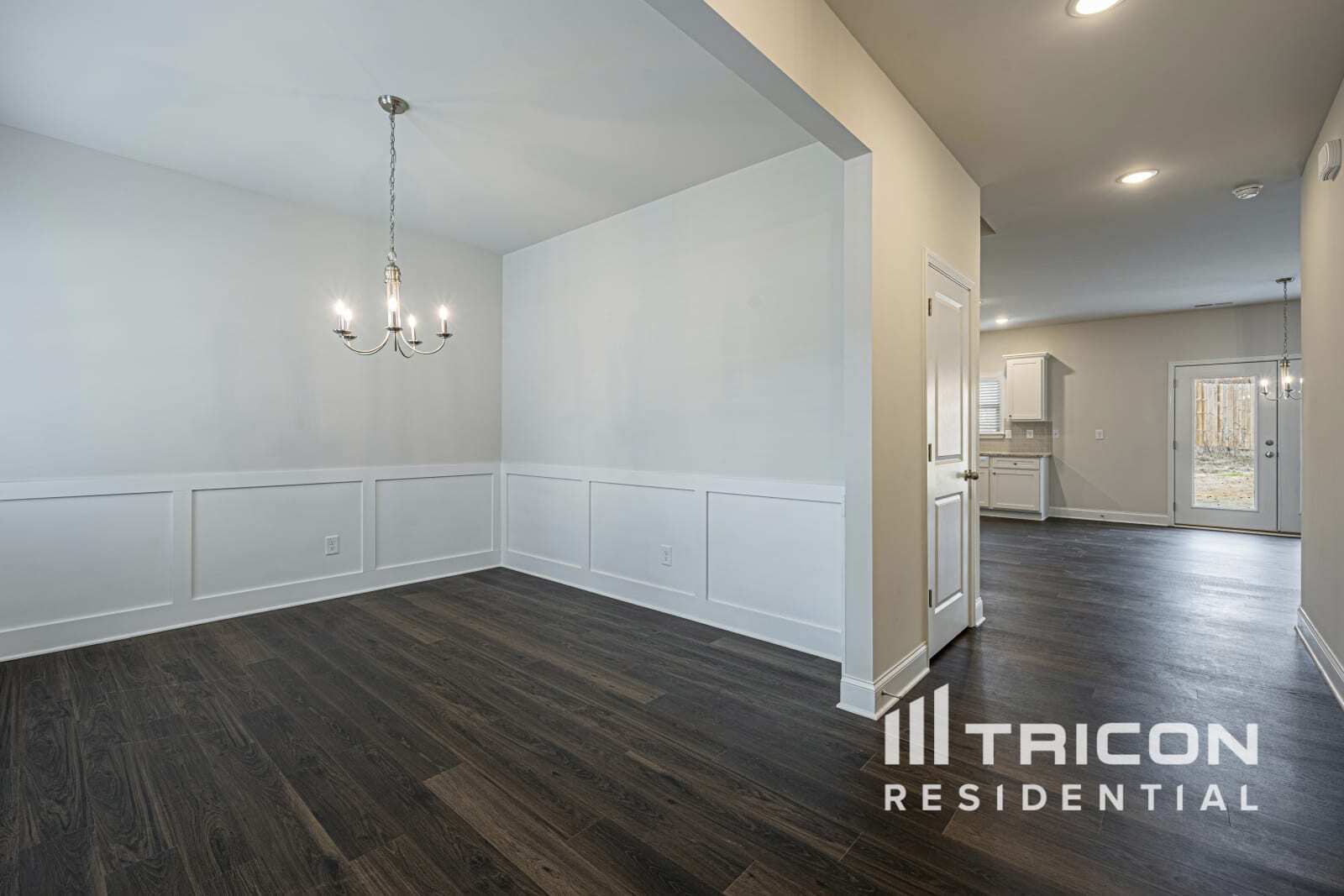 Building Photo - 409 Curlin Ct